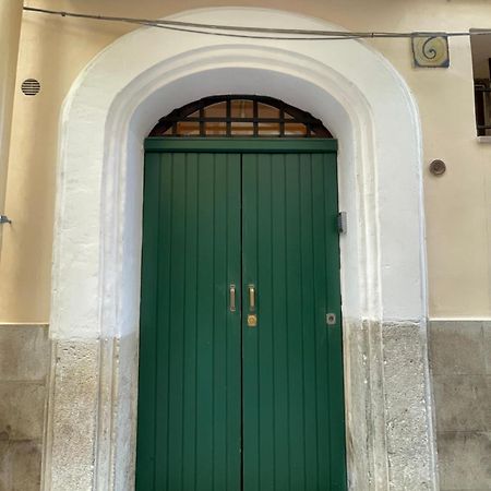 Il Serafino Holiday Suites Bari Exterior photo