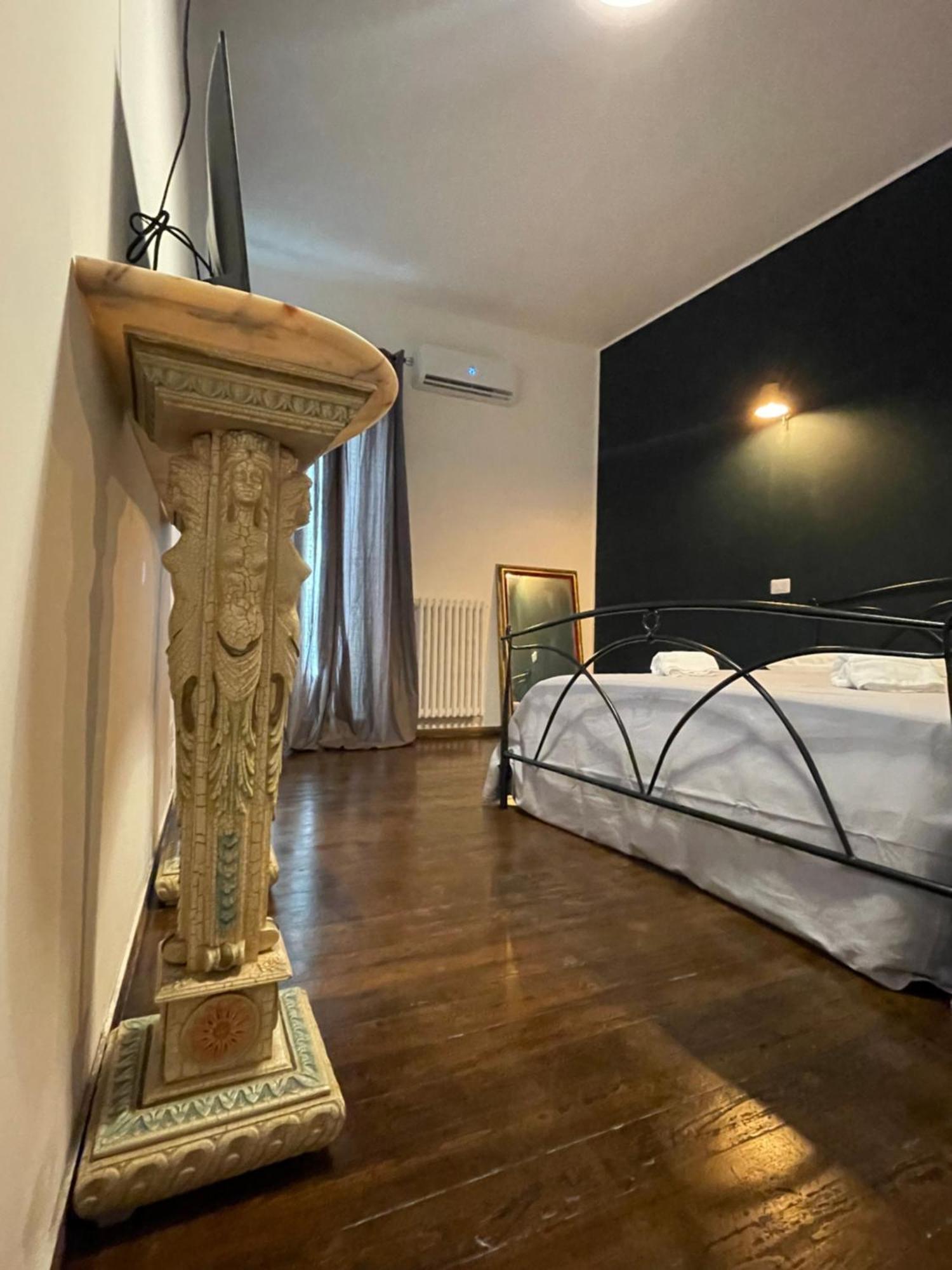 Il Serafino Holiday Suites Bari Exterior photo
