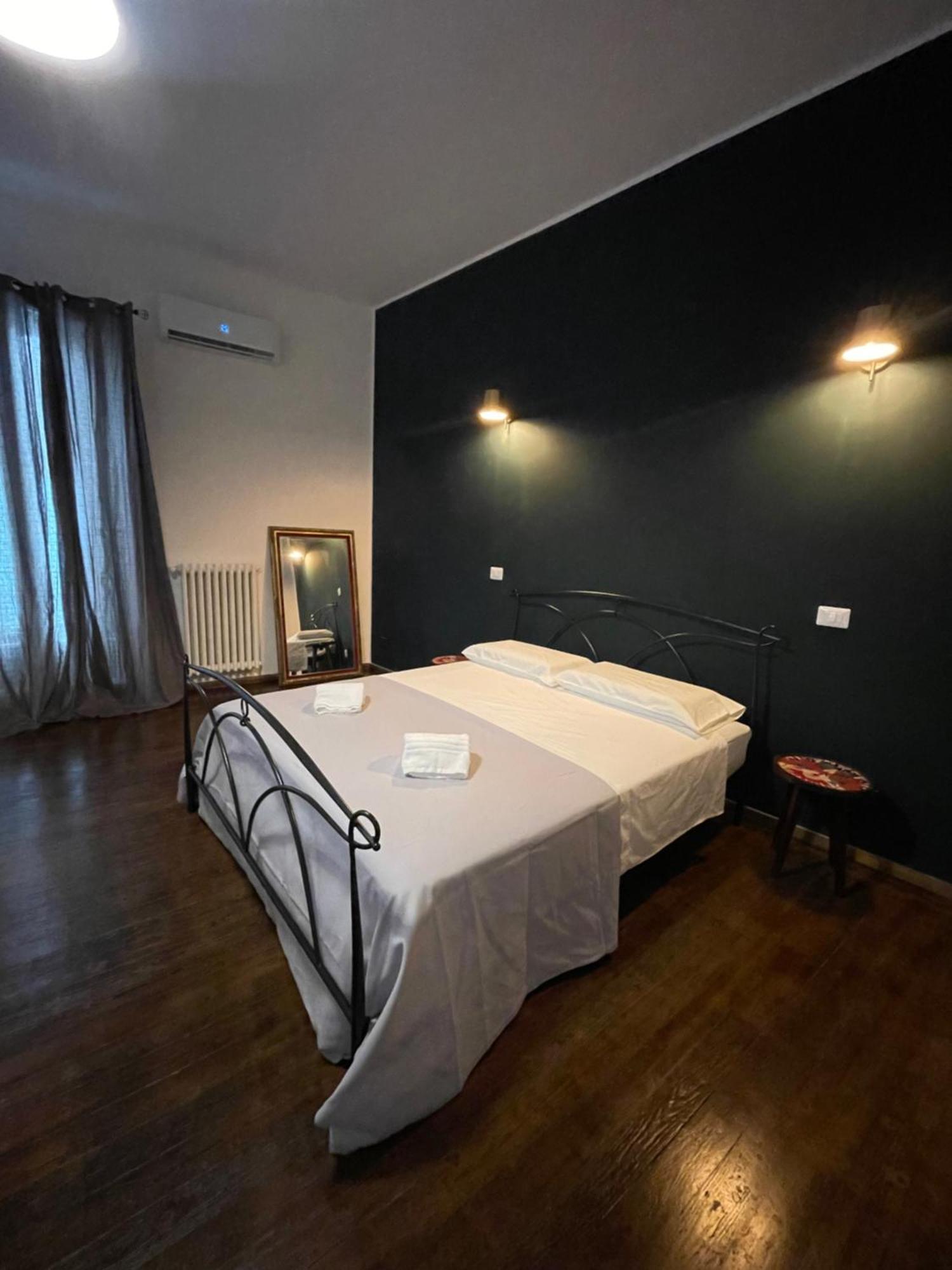 Il Serafino Holiday Suites Bari Exterior photo
